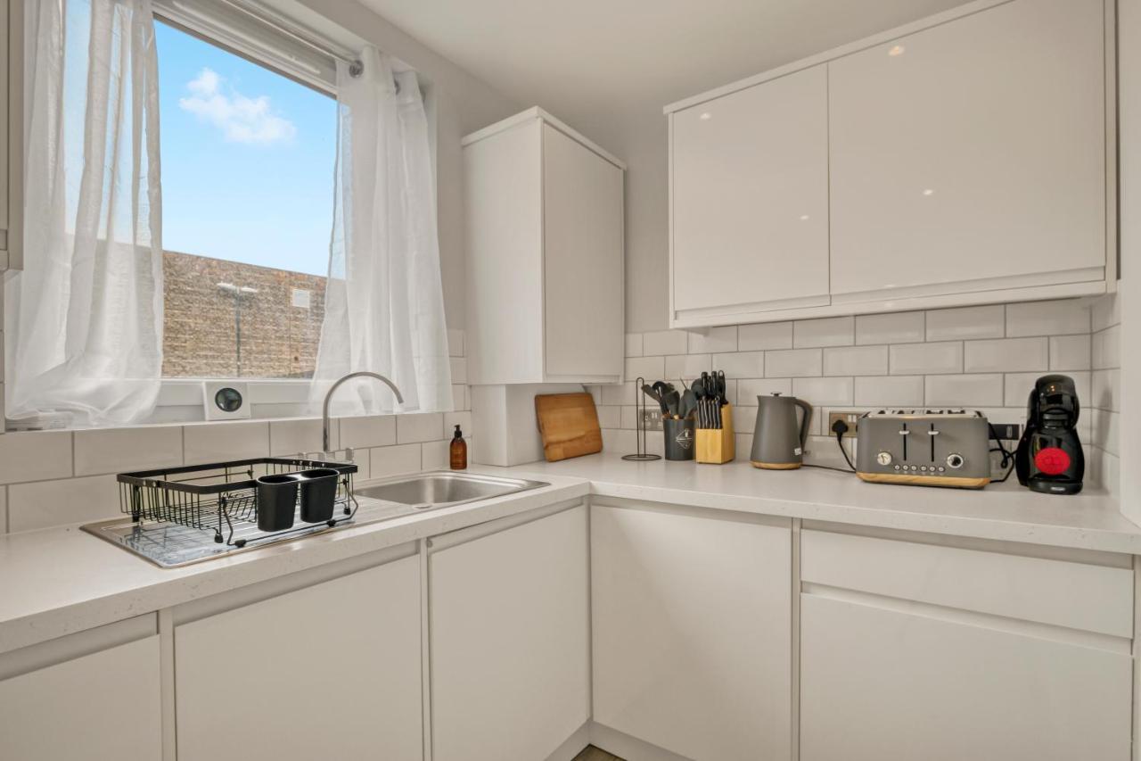 Homely 1Bed Apartment Vauxhall London Eksteriør bilde